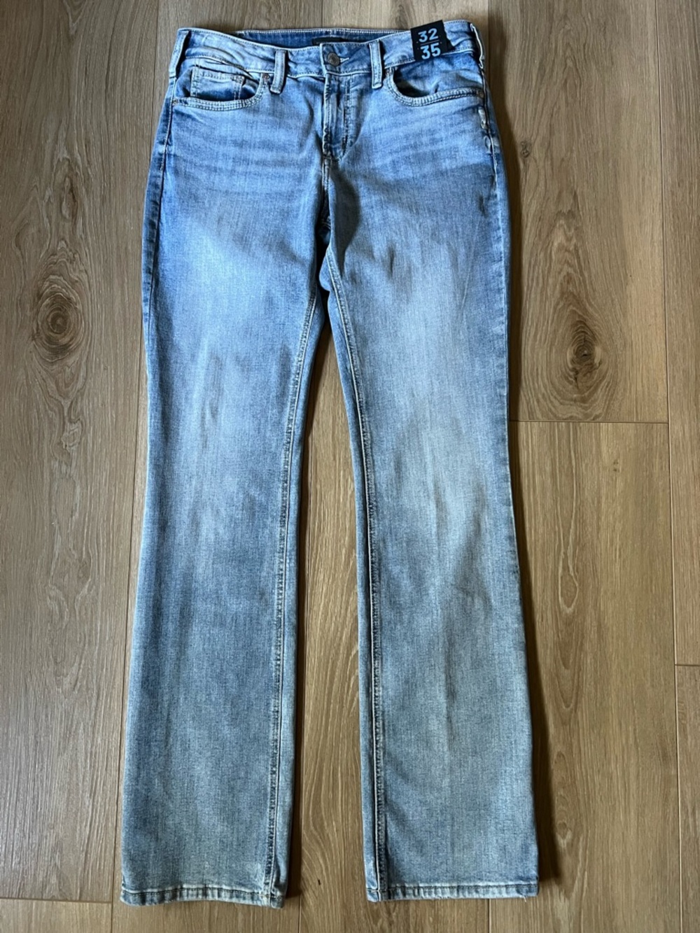 SILVER JEANS Suki Slim Boot Curvy Mid Rise Jean NWT - Picture 2 of 10
